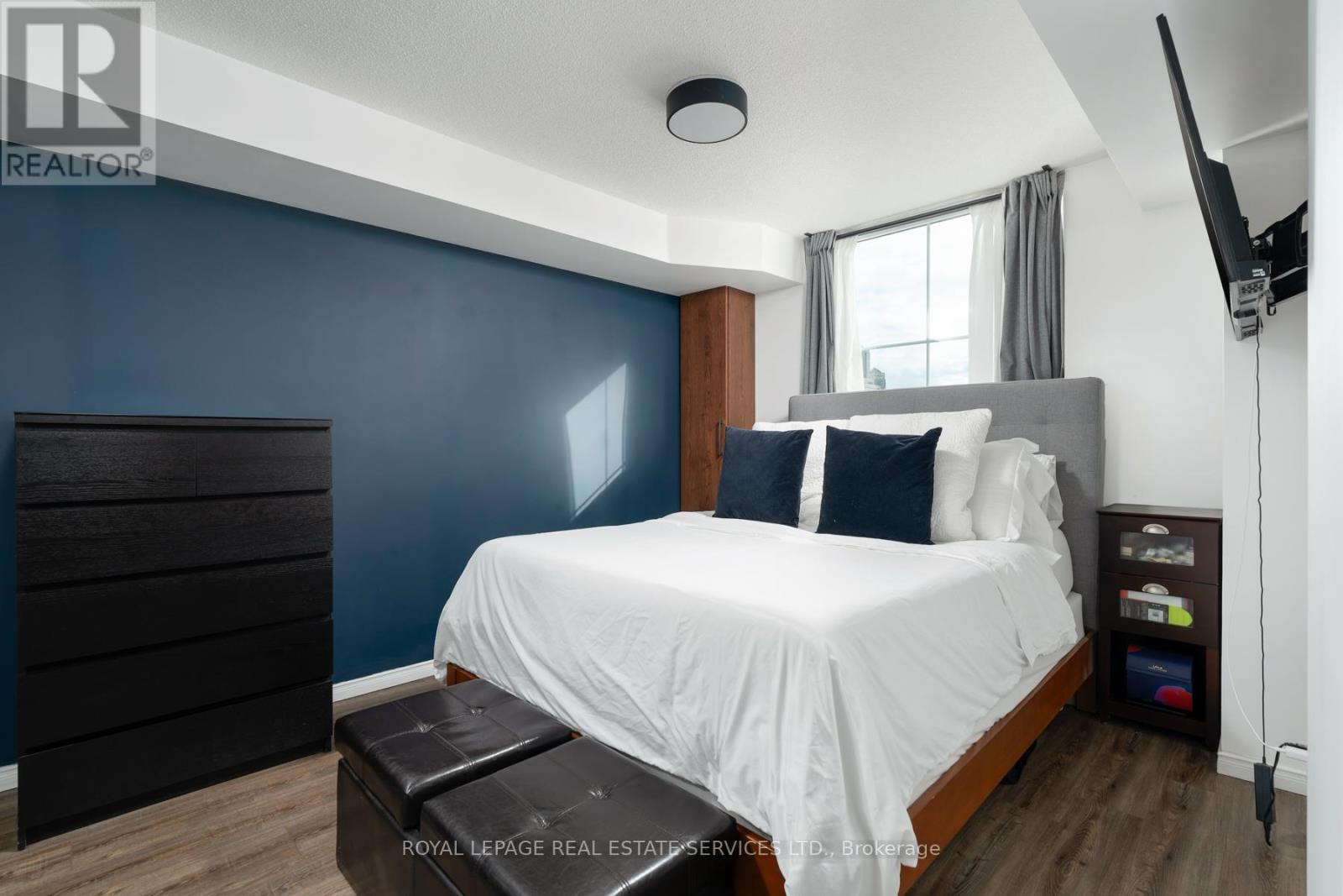 2E - 8 Rosebank Drive, Toronto, ON - Indoor Photo Showing Bedroom