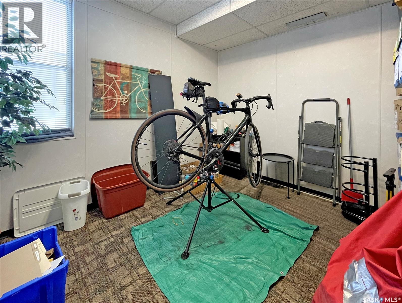 207 244 1St Avenue Ne, Swift Current, SK