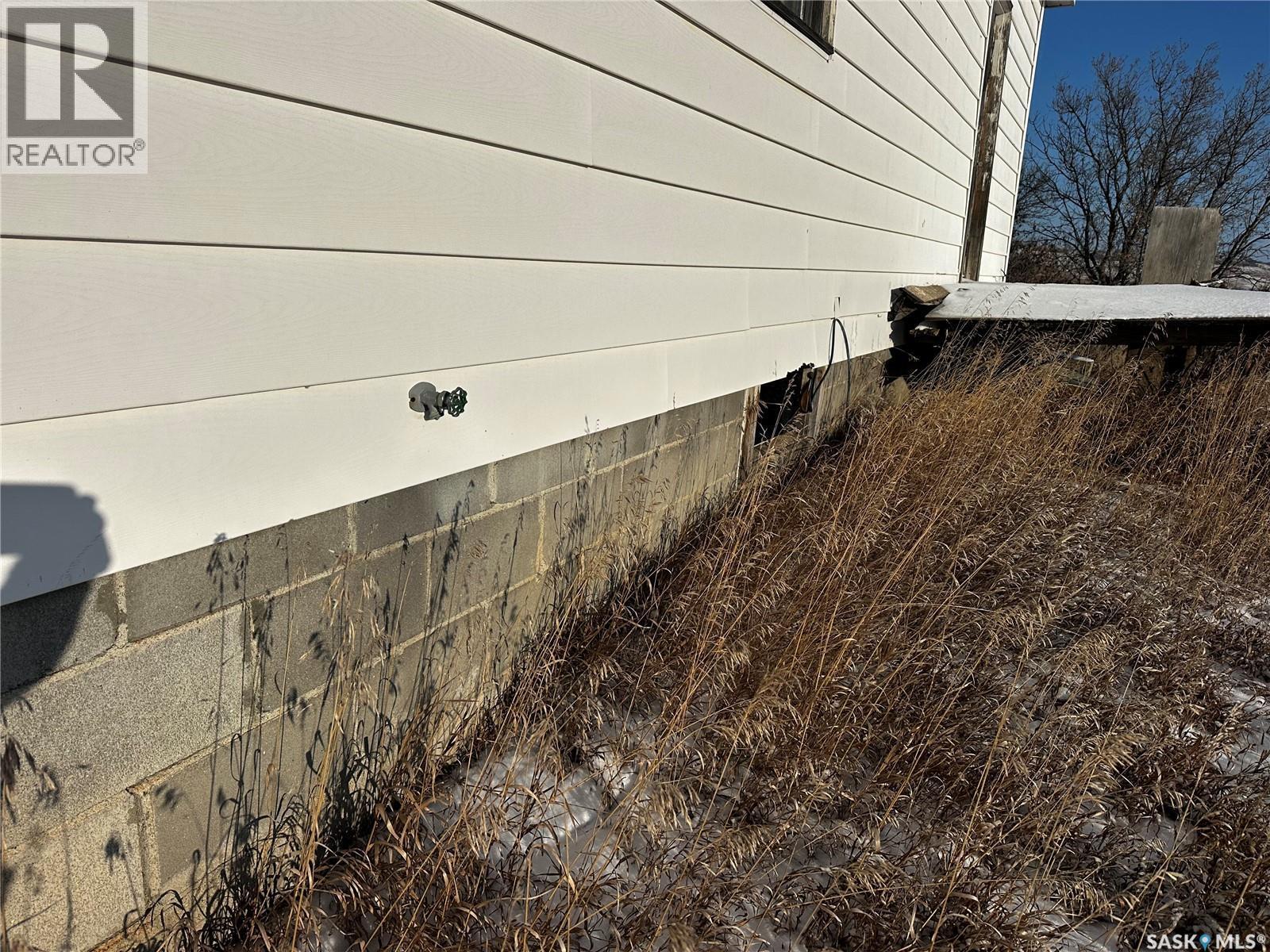 3.15 Acre Quappelle Valley Home, Longlaketon Rm No. 219, SK -