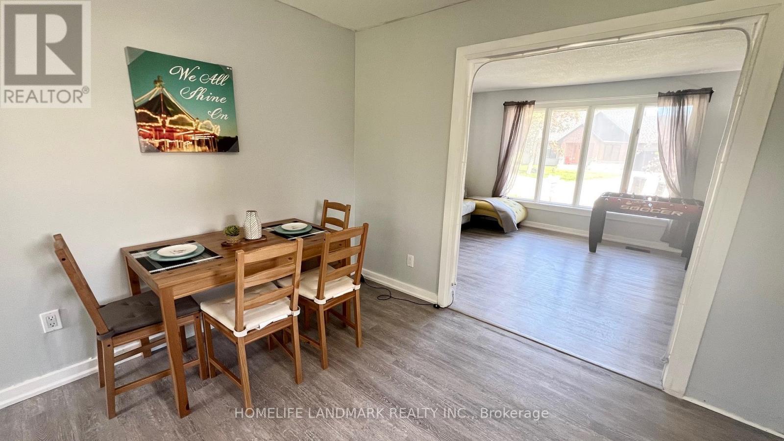 688 7Th Line S, Oro-Medonte, ON - Indoor Photo Showing Dining Room