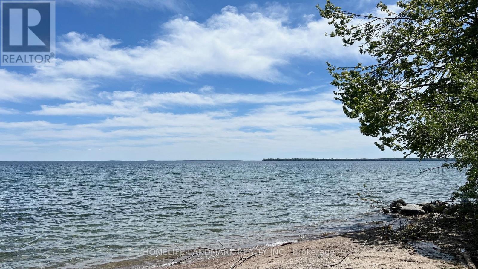 688 7Th Line S, Oro-Medonte, ON - Outdoor With Body Of Water With View