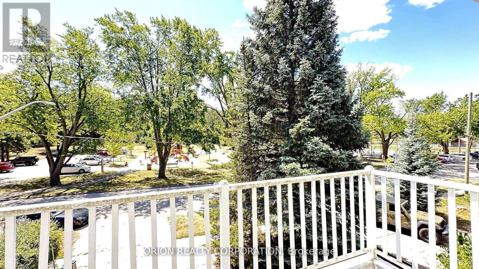 20 Holgate Street, Barrie, ON - Outdoor