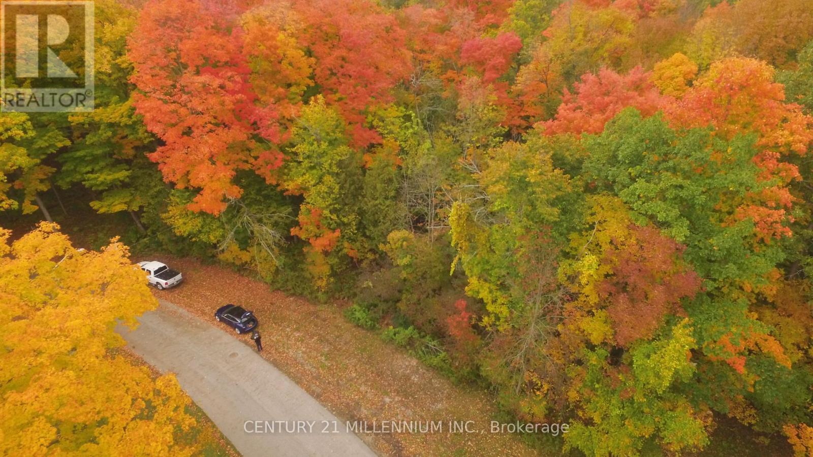 11 Knox Road E, Wasaga Beach, ON