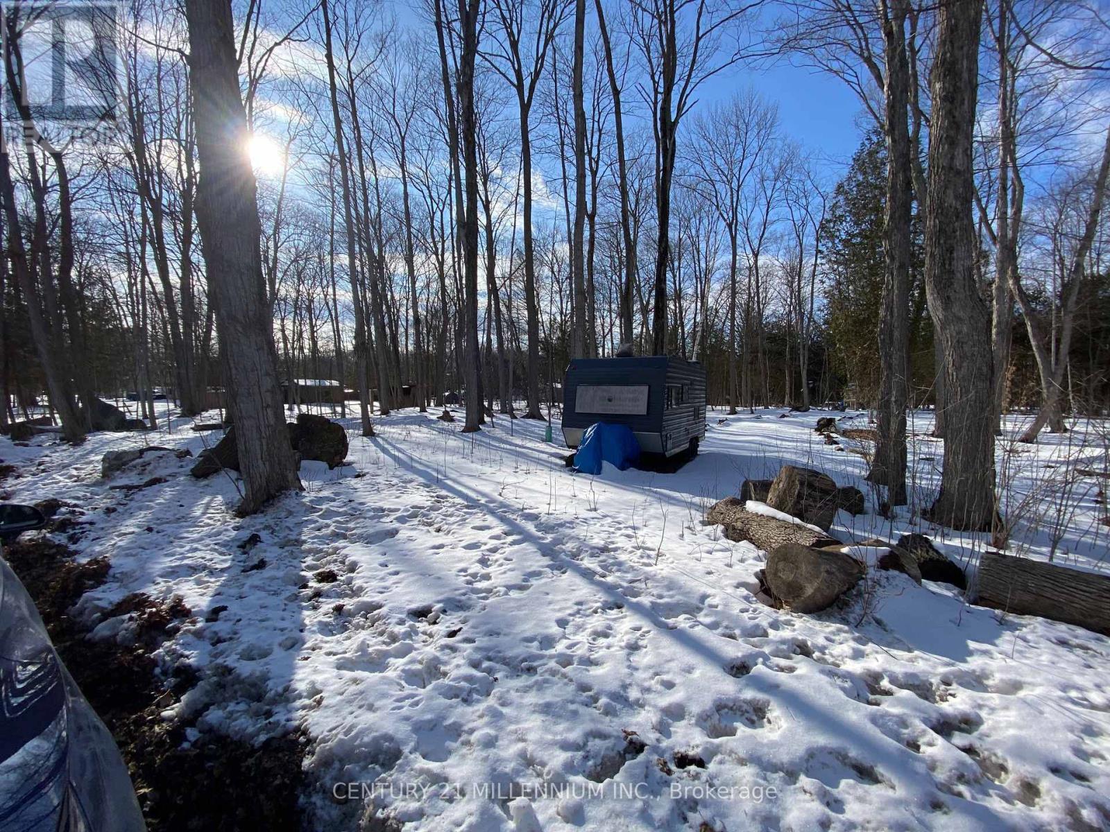 11 Knox Road E, Wasaga Beach, ON