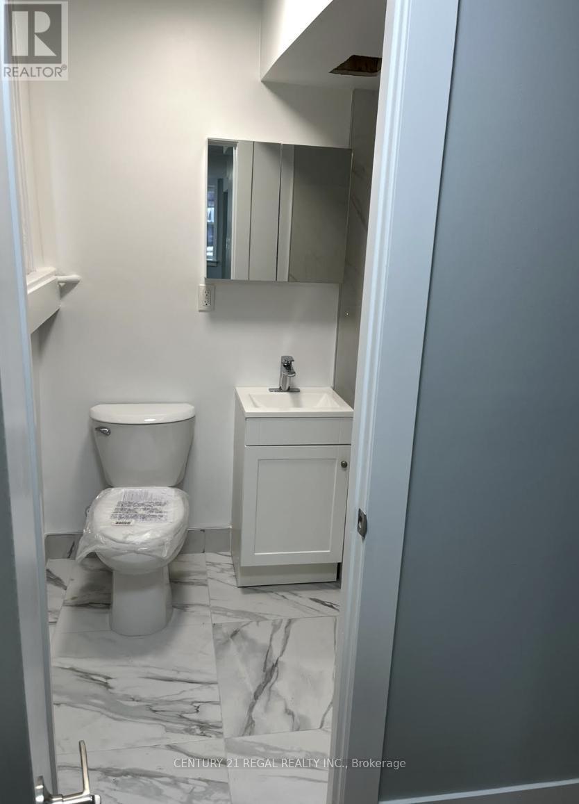 1 - 1502 King Street W, Toronto, ON - Indoor Photo Showing Bathroom