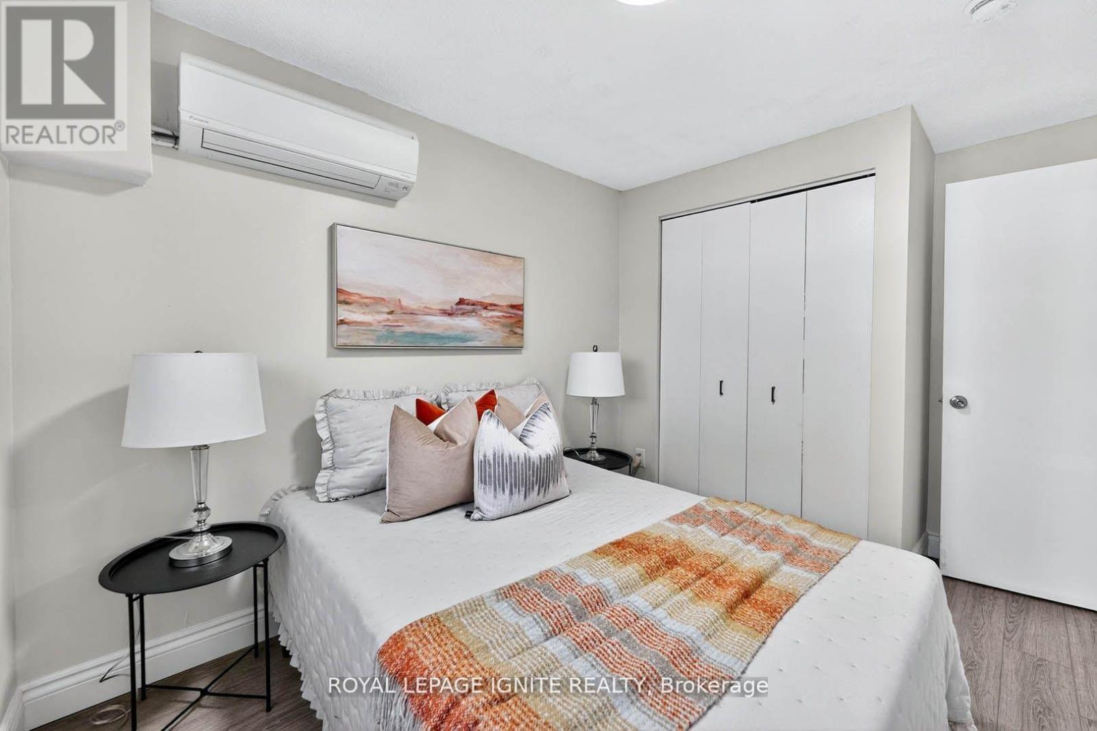 116 Darras Court, Brampton, ON - Indoor Photo Showing Bedroom