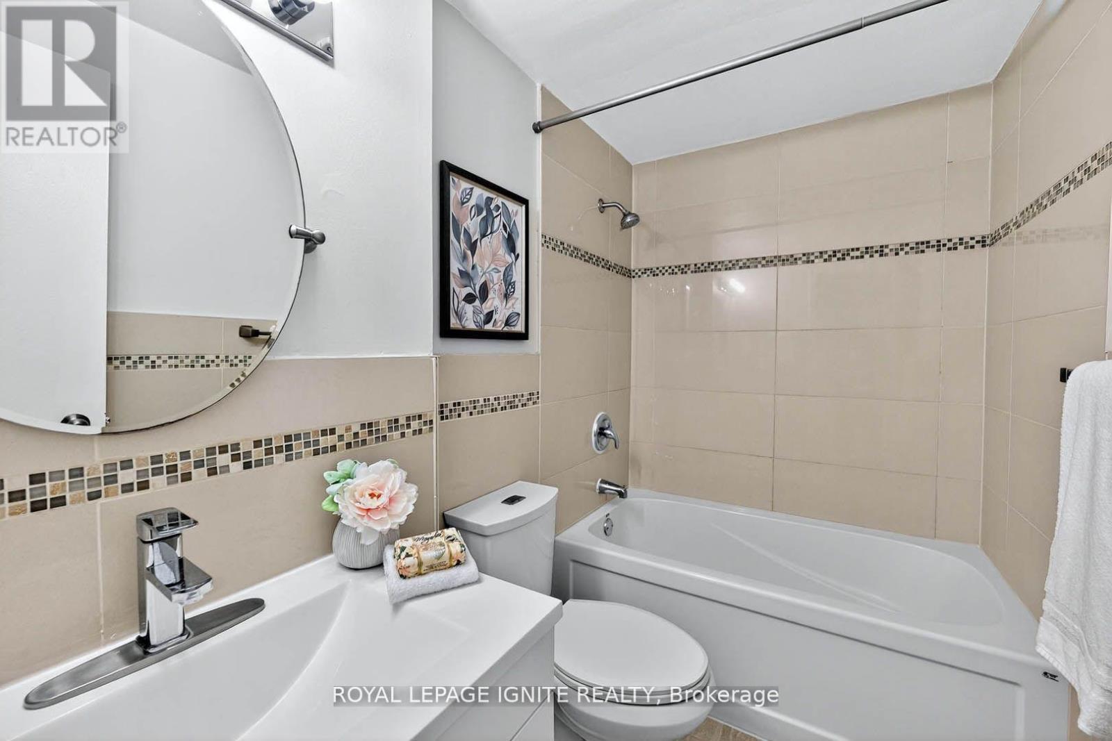 116 Darras Court, Brampton, ON - Indoor Photo Showing Bathroom