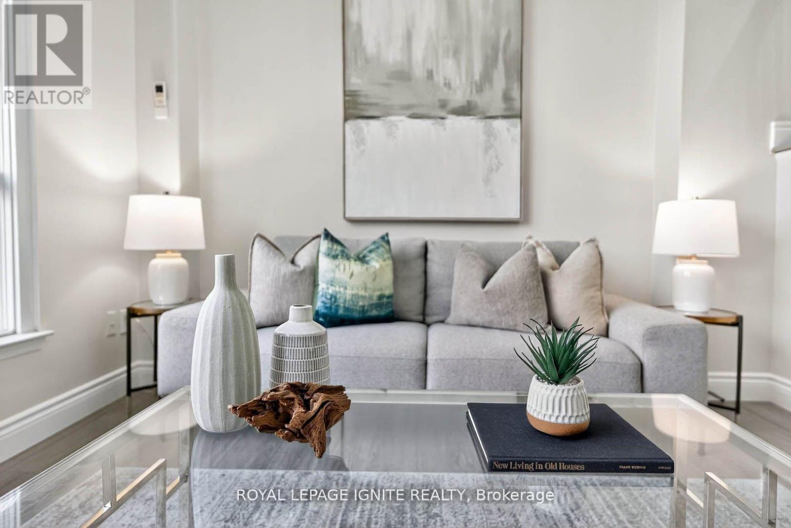 116 Darras Court, Brampton, ON - Indoor