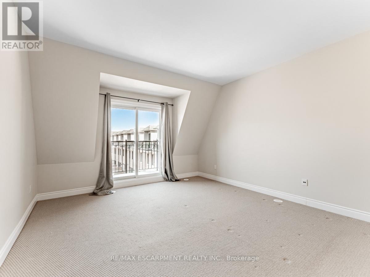 2163 Lillykin Street, Oakville, ON - Indoor Photo Showing Other Room