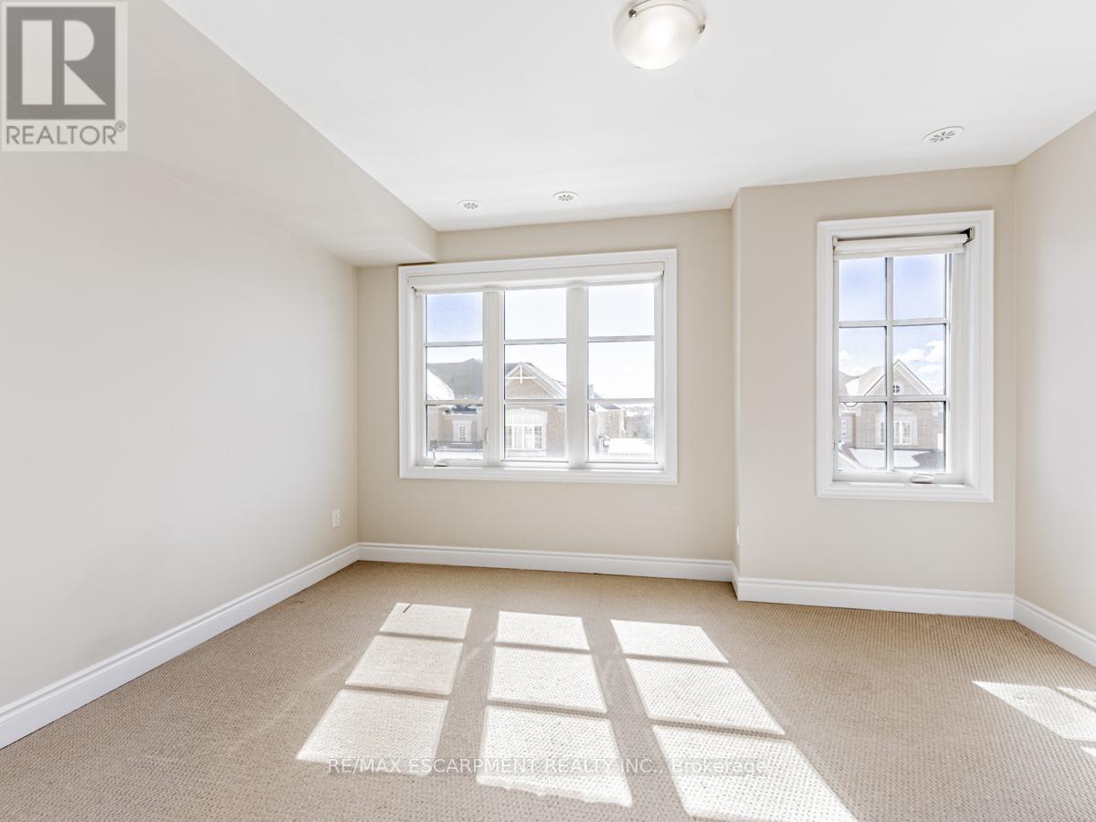 2163 Lillykin Street, Oakville, ON - Indoor Photo Showing Other Room