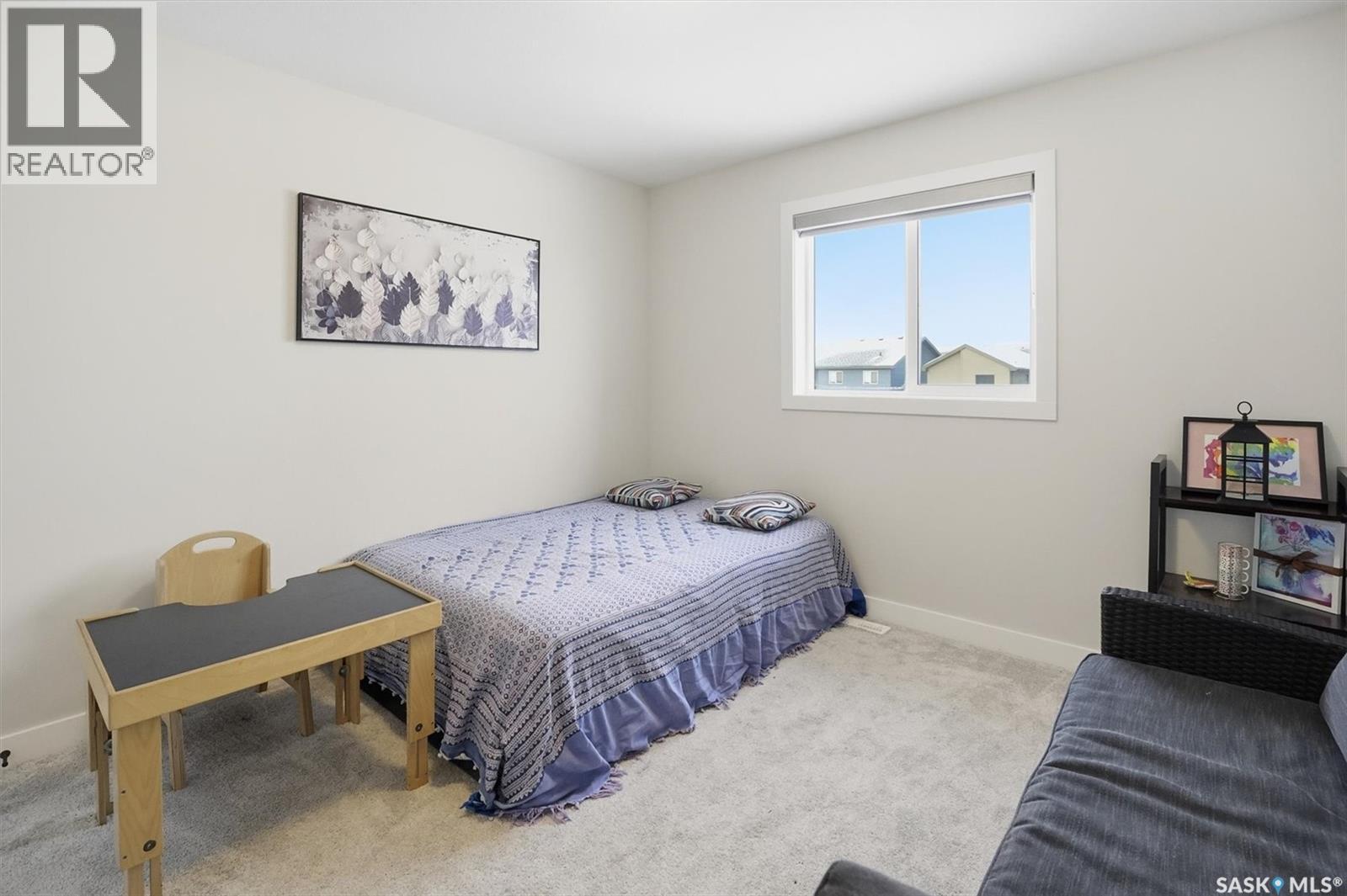206 Pepper Court, Saskatoon, SK - Indoor Photo Showing Bedroom