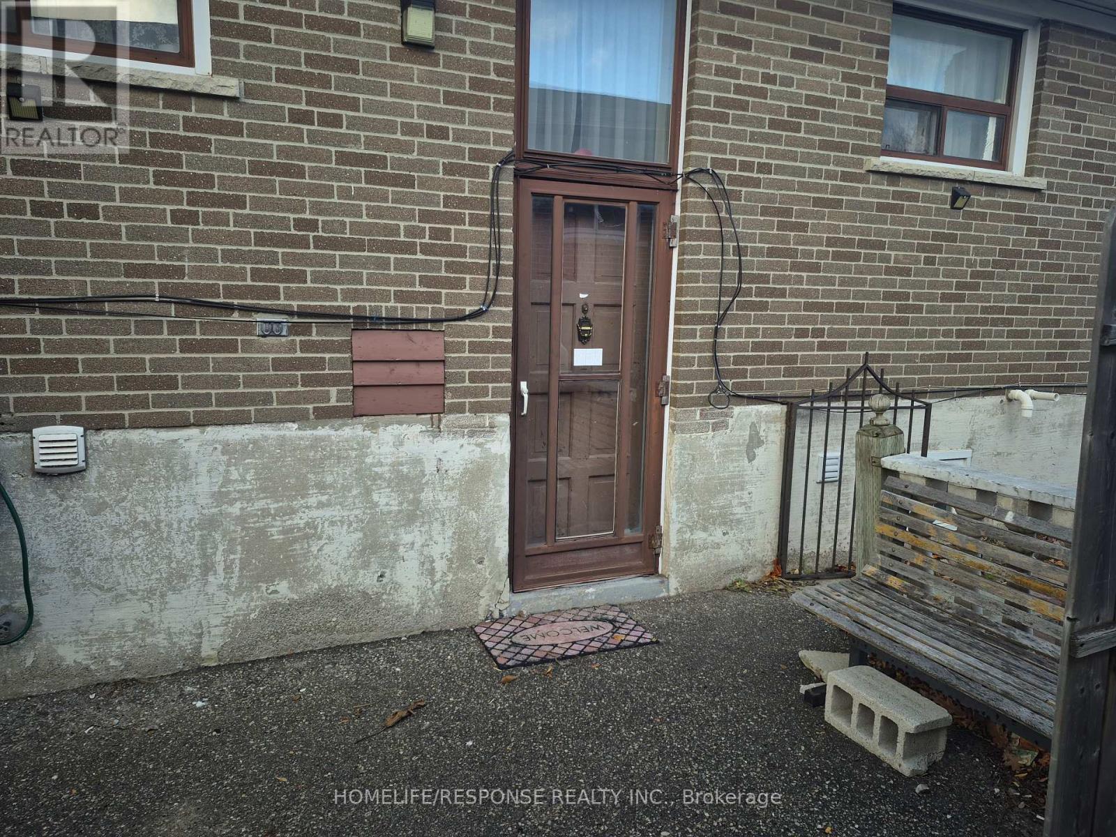 Basement - 89 Navenby Crescent, Toronto, ON - Outdoor