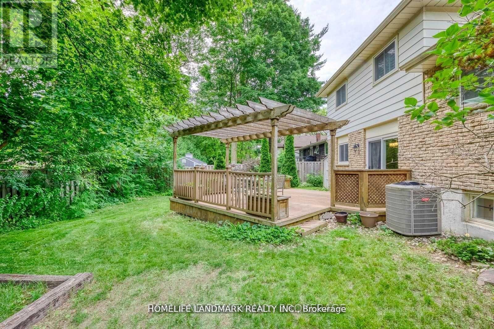 2149 Constance Drive, Oakville, ON - Outdoor