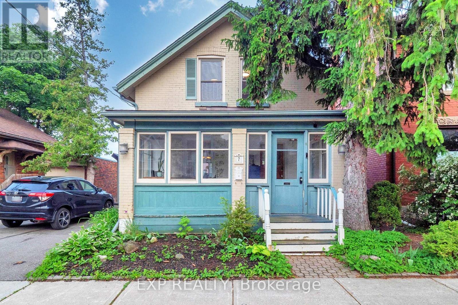 7 David Street, Brampton, ON - Outdoor With Facade
