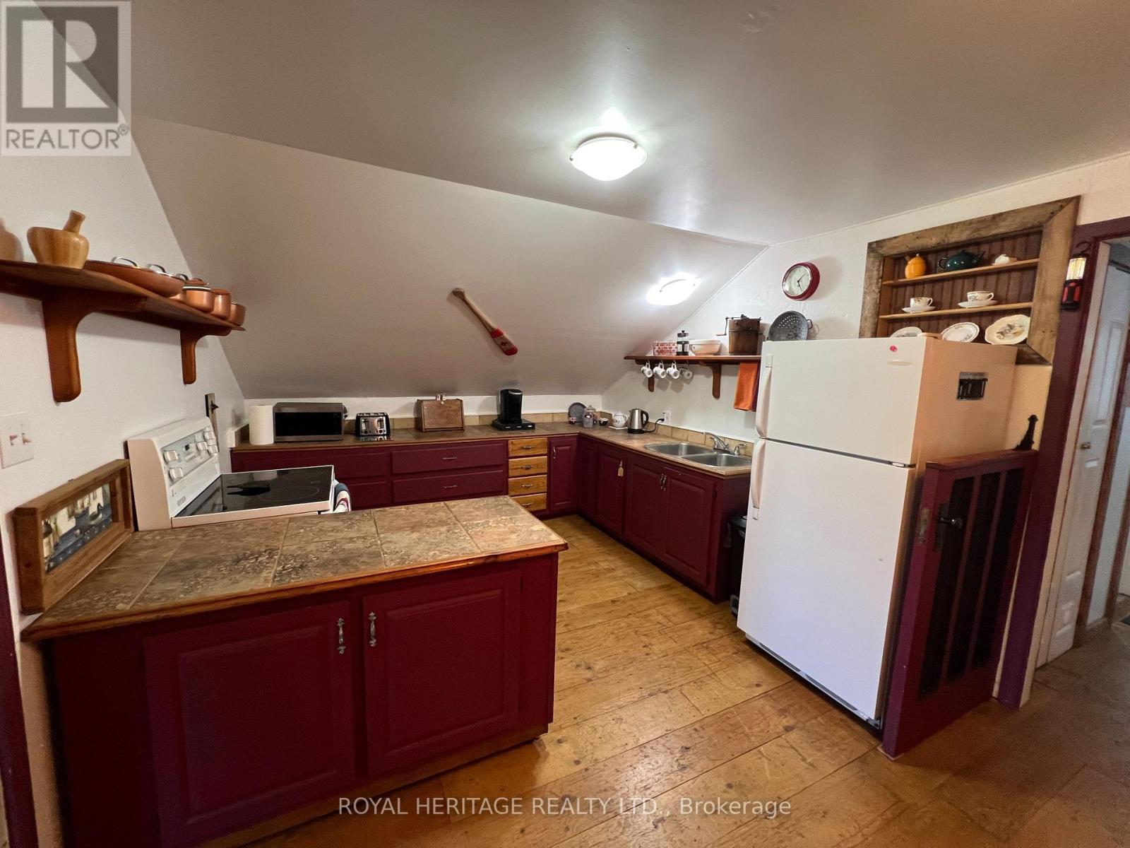 1095 Cleveland Road, Tudor And Cashel (Tudor Ward), ON