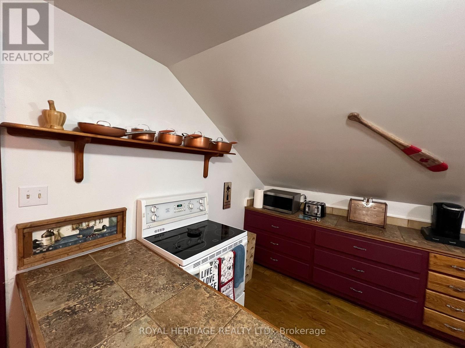 1095 Cleveland Road, Tudor And Cashel (Tudor Ward), ON