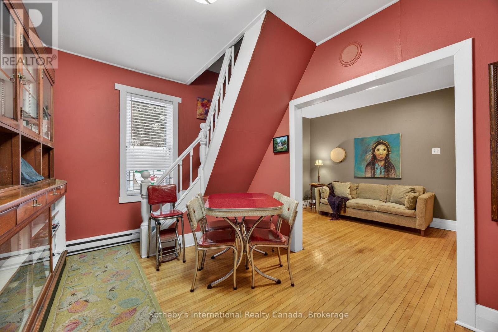 516 High Street, Georgian Bay (Freeman), ON - Indoor