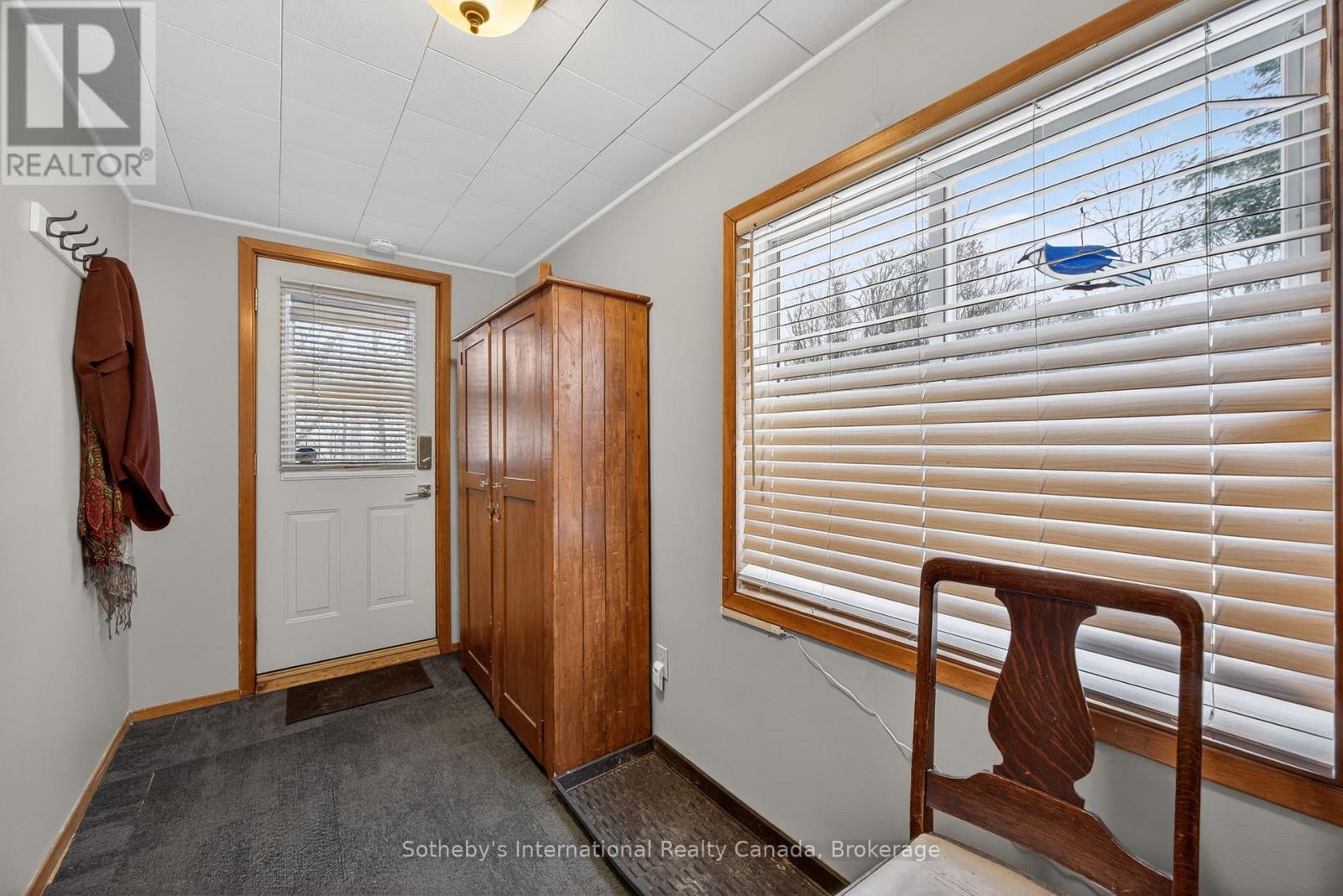 516 High Street, Georgian Bay (Freeman), ON - Indoor Photo Showing Other Room