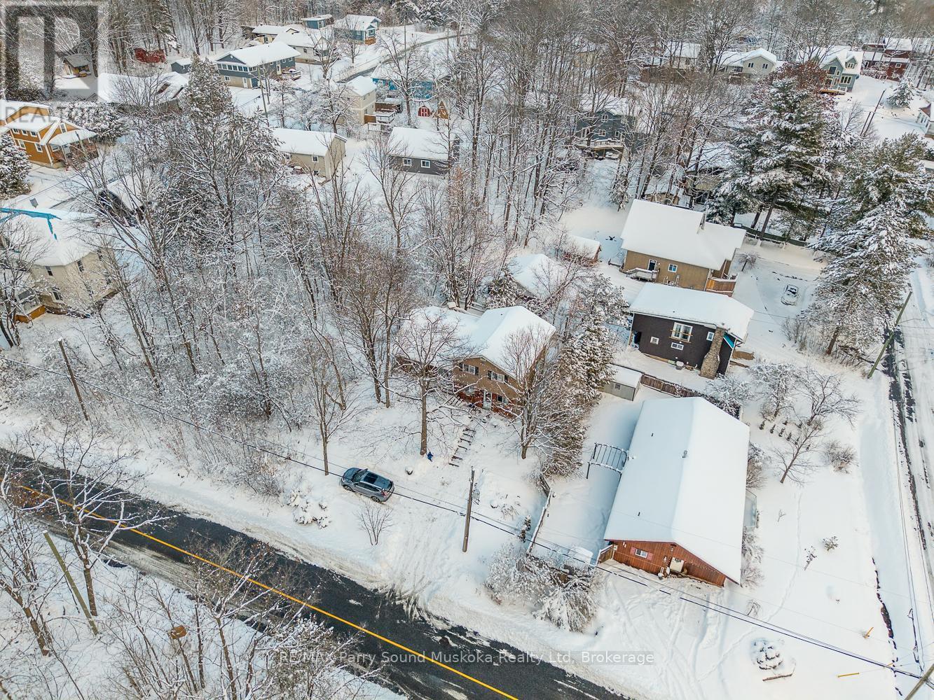 37 Louisa Street, Parry Sound, ON - Outdoor