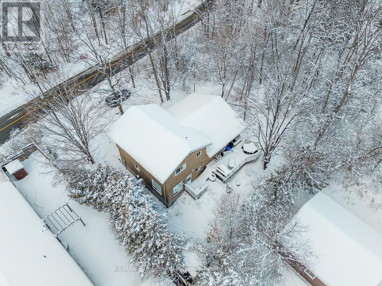 37 Louisa Street, Parry Sound, ON - Outdoor