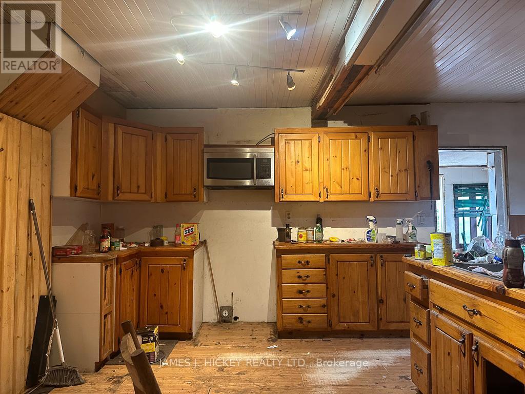 979 Lea Street, Pembroke, ON - Indoor