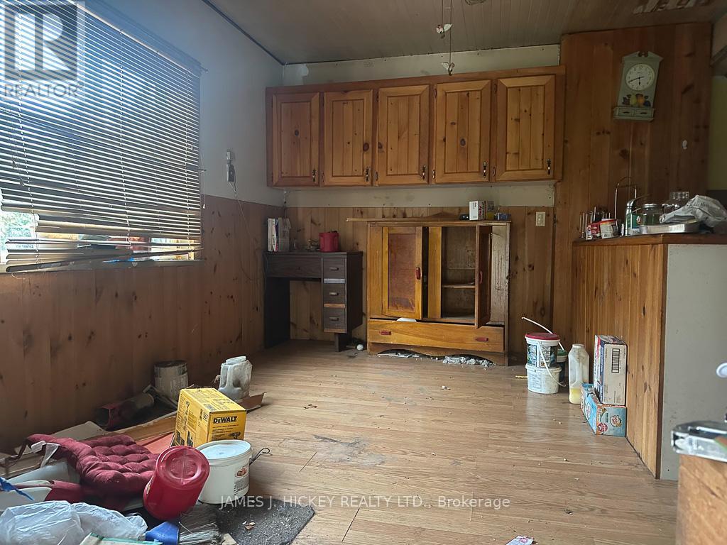 979 Lea Street, Pembroke, ON - Indoor