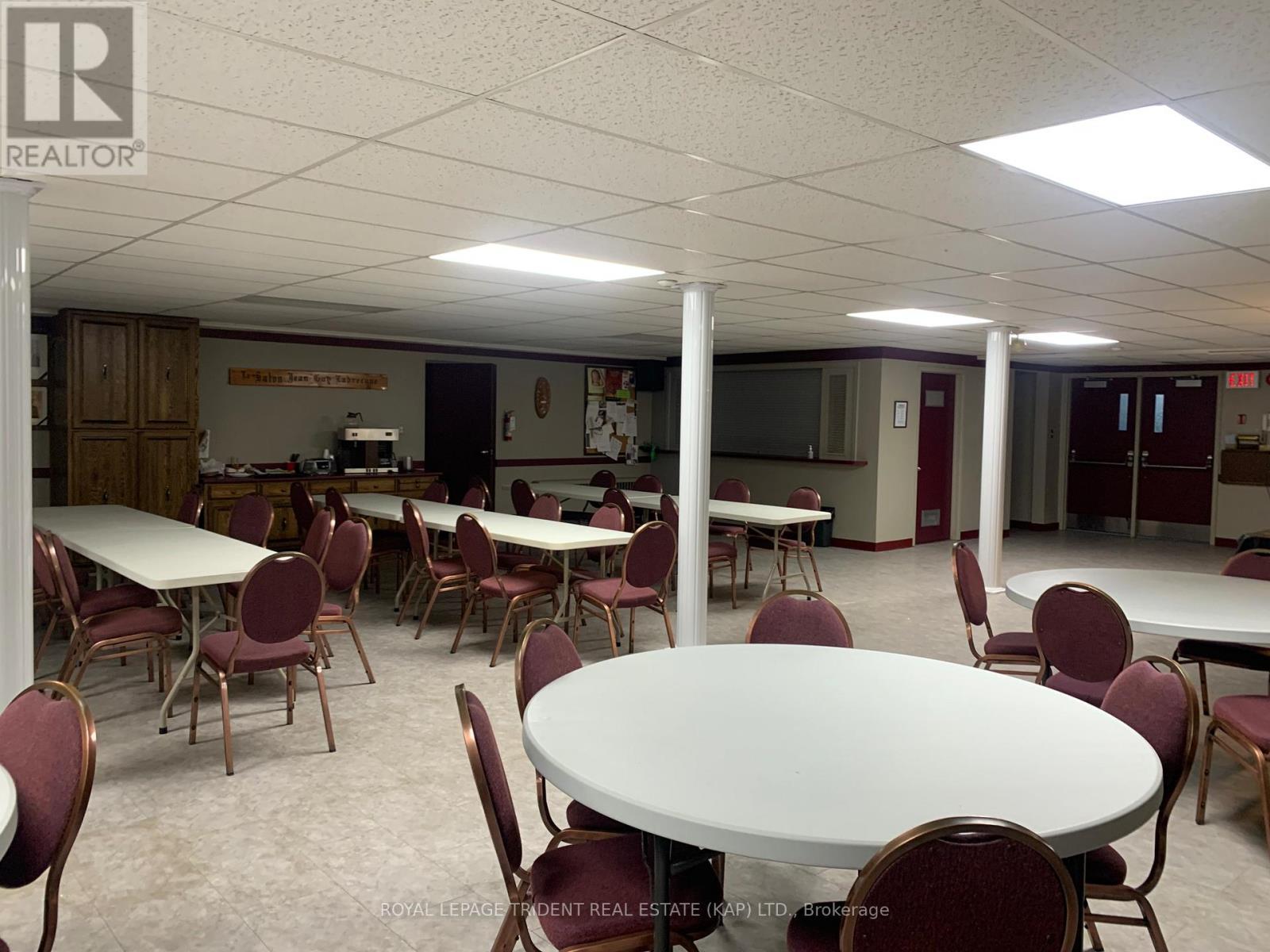 12 Kolb Avenue, Kapuskasing, ON