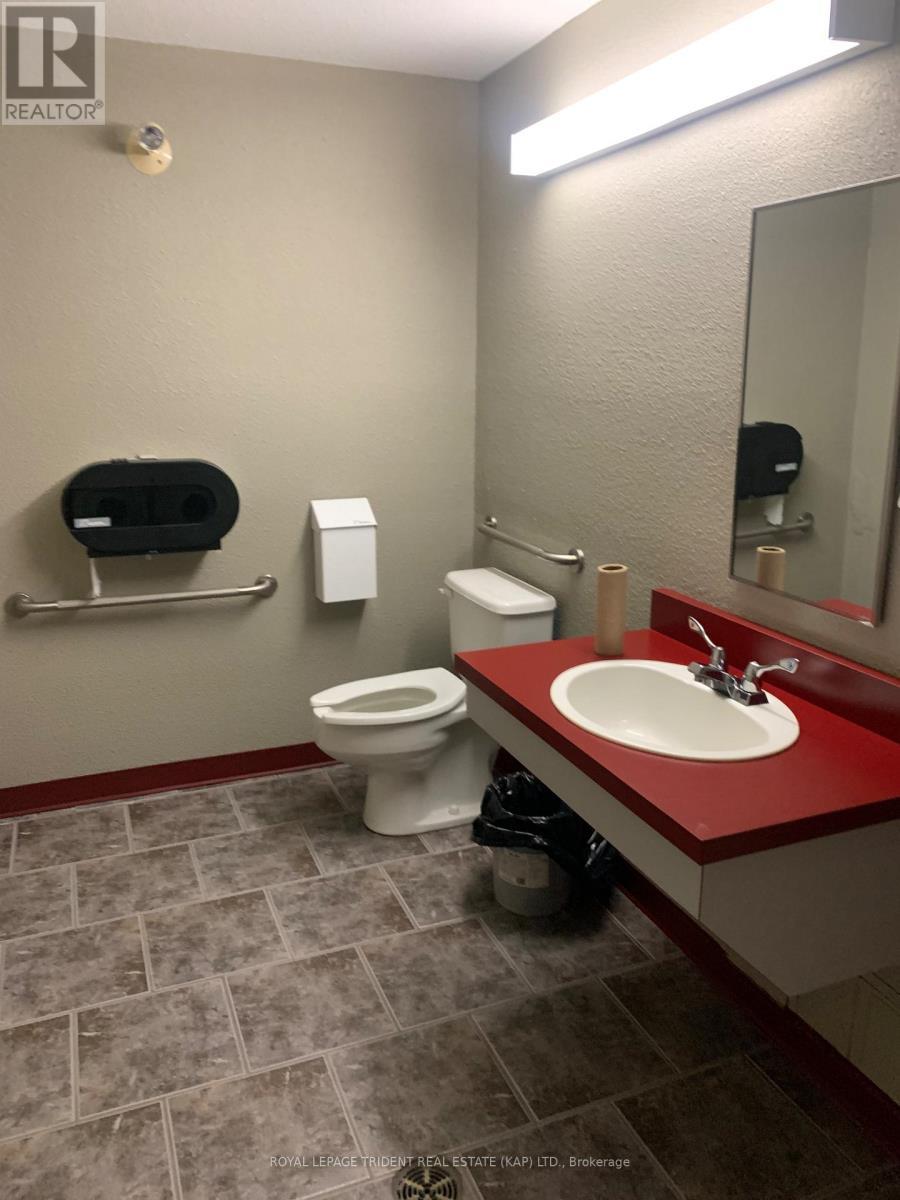 12 Kolb Avenue, Kapuskasing, ON