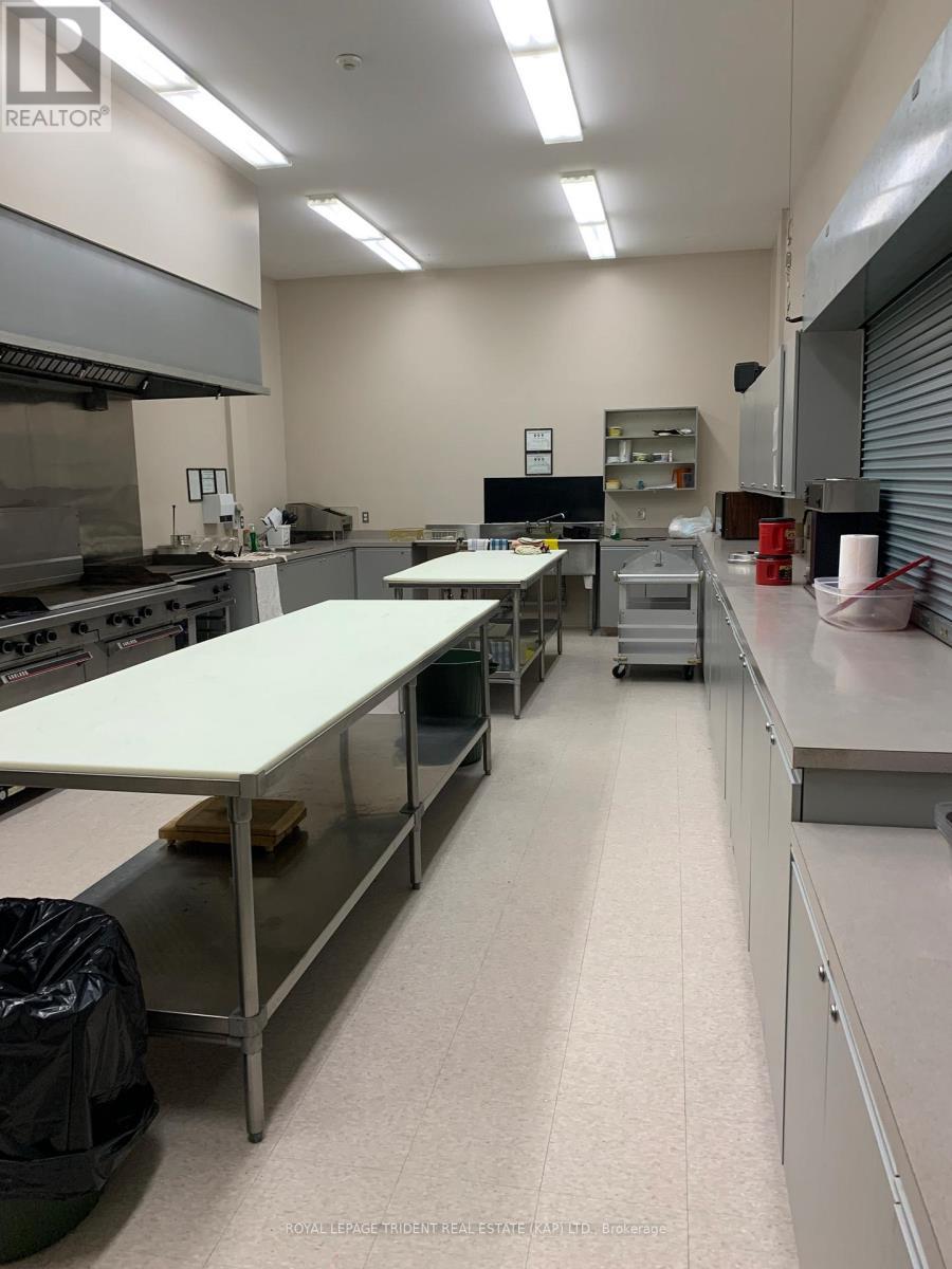 12 Kolb Avenue, Kapuskasing, ON