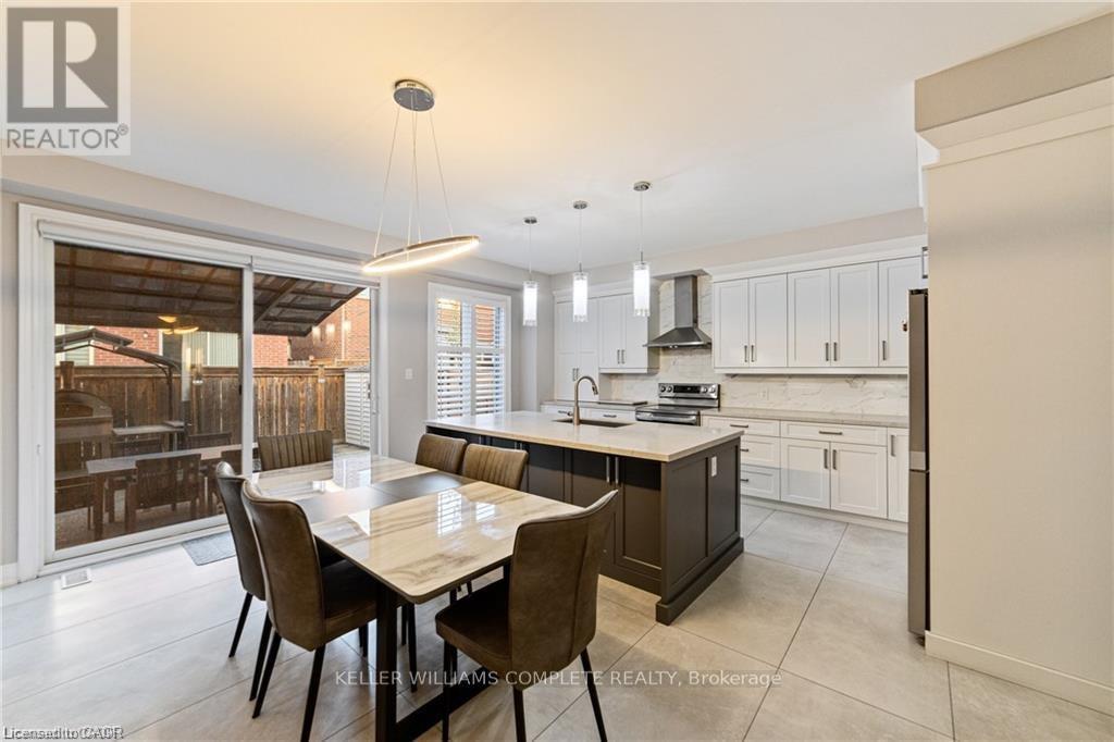 24 Macbean Crescent, Hamilton, ON - Indoor