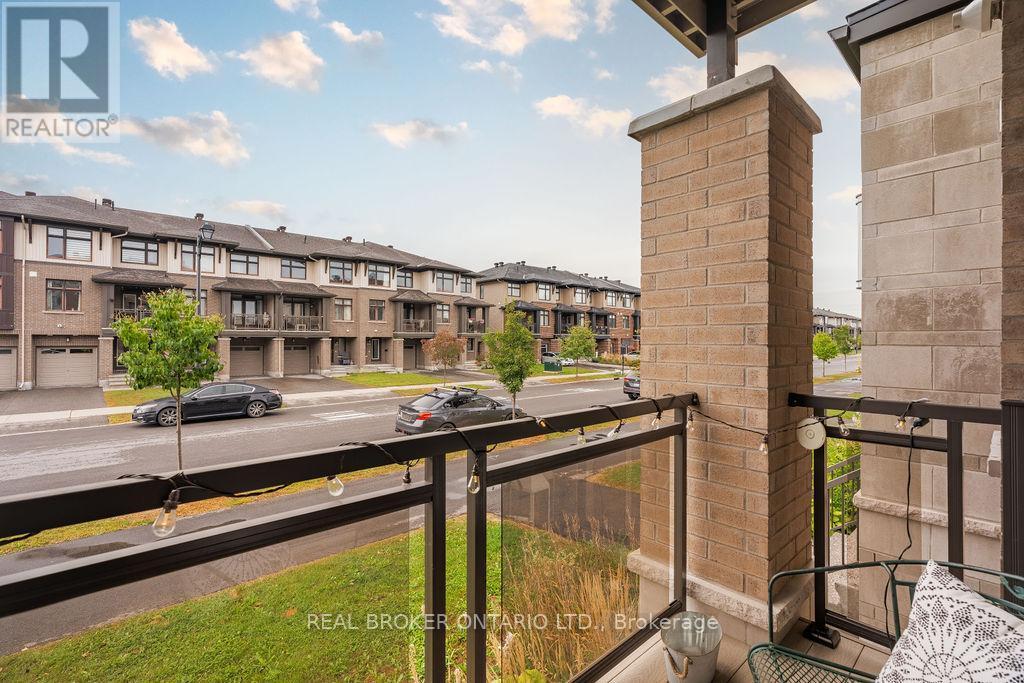 23 - 590 Compass Street, Ottawa, ON - Outdoor