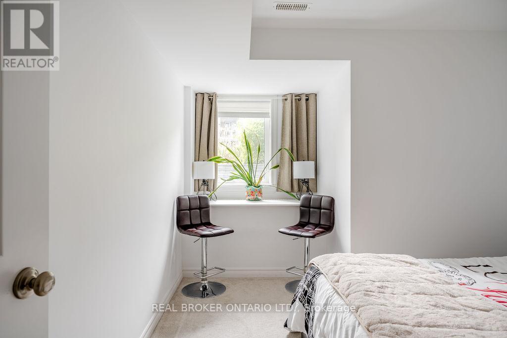 23 - 590 Compass Street, Ottawa, ON - Indoor Photo Showing Bedroom