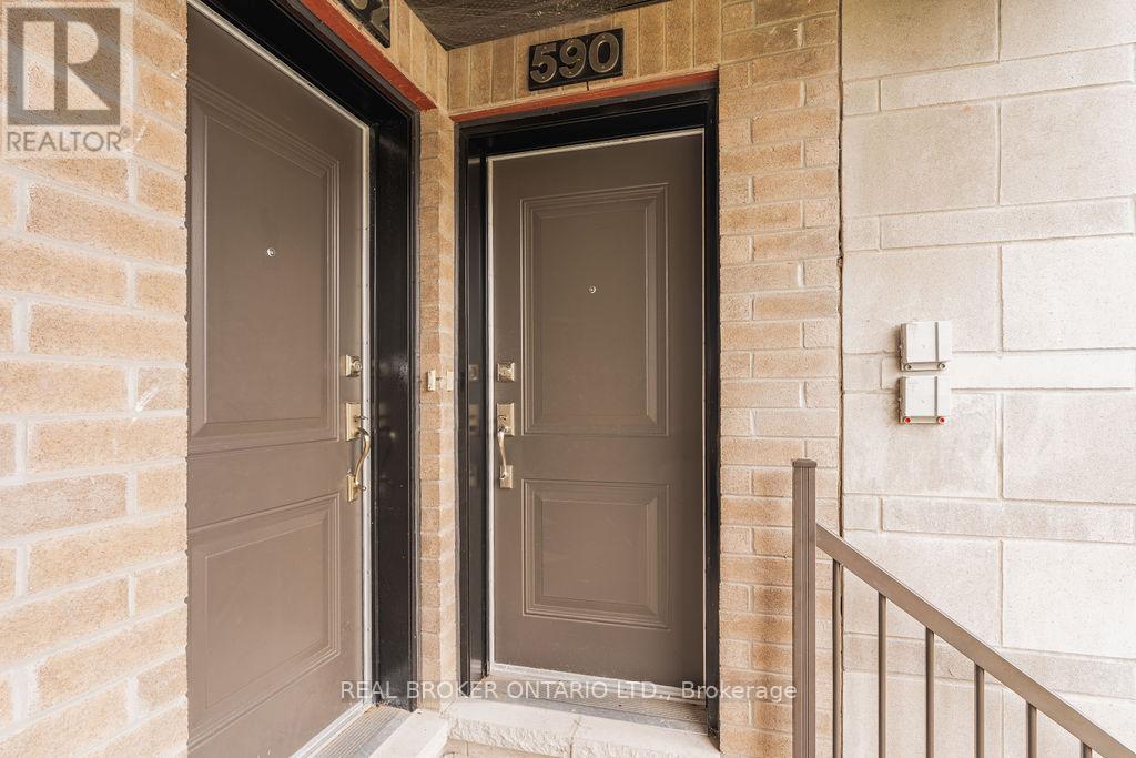 23 - 590 Compass Street, Ottawa, ON -