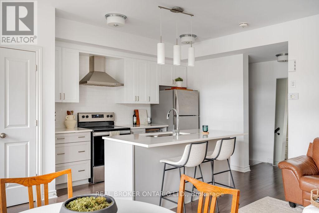 23 - 590 Compass Street, Ottawa, ON - Indoor