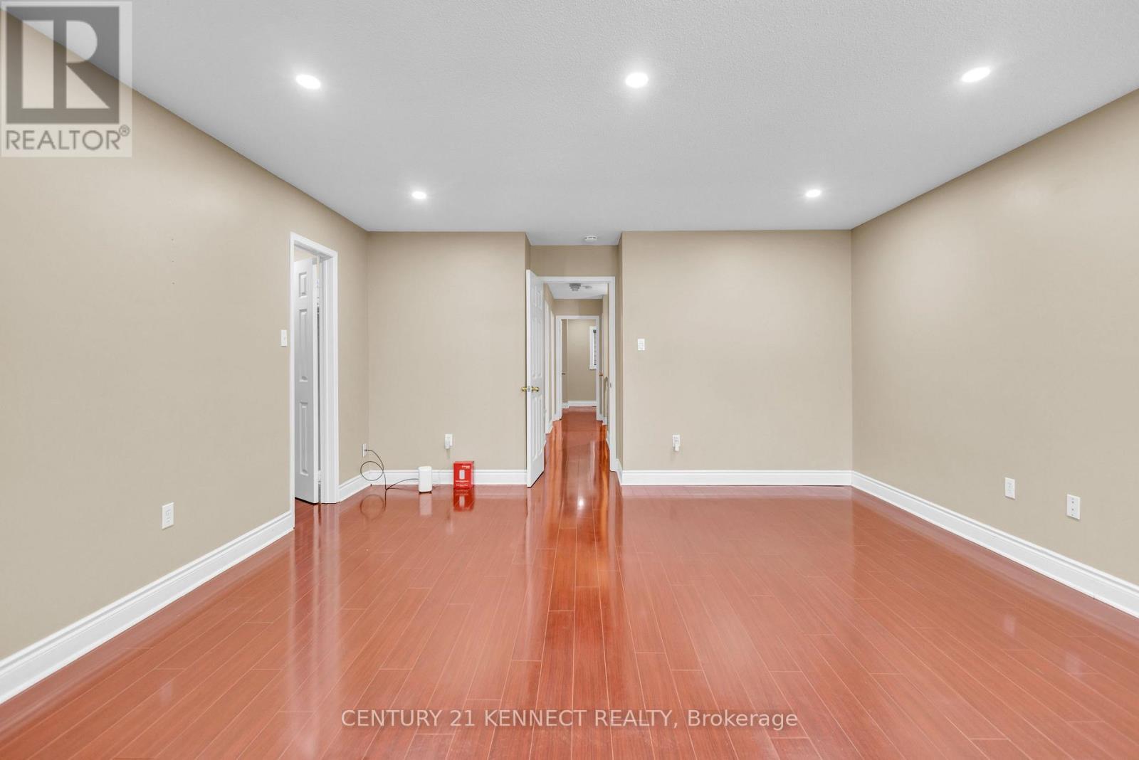 Upper - 173 Lockwood Road, Brampton, ON - Indoor Photo Showing Other Room