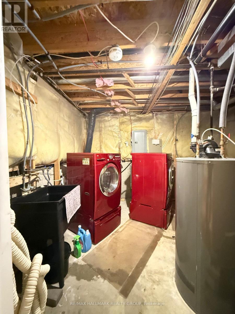 2 Kentsdale Drive, Ottawa, ON - Indoor