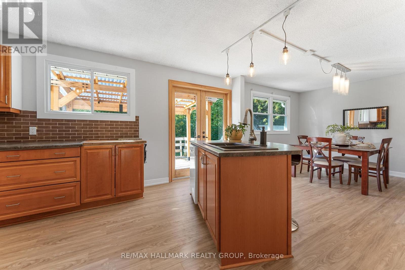 3960 Farmers Way, Ottawa, ON - Indoor