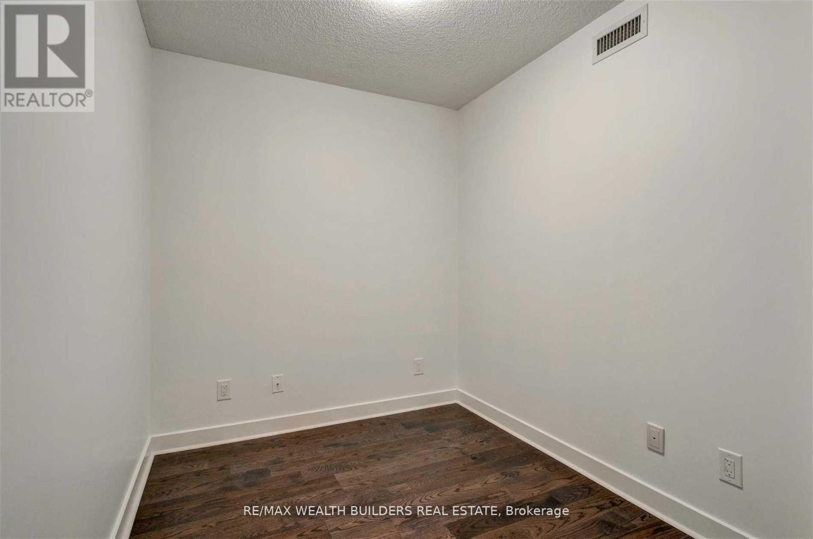 514 - 320 Richmond Street E, Toronto, ON - Indoor Photo Showing Other Room