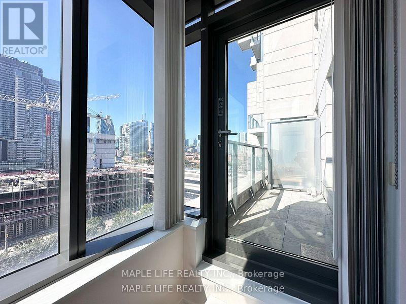 823 - 12 Bonnycastle Street, Toronto, ON - Photo Showing Other Room