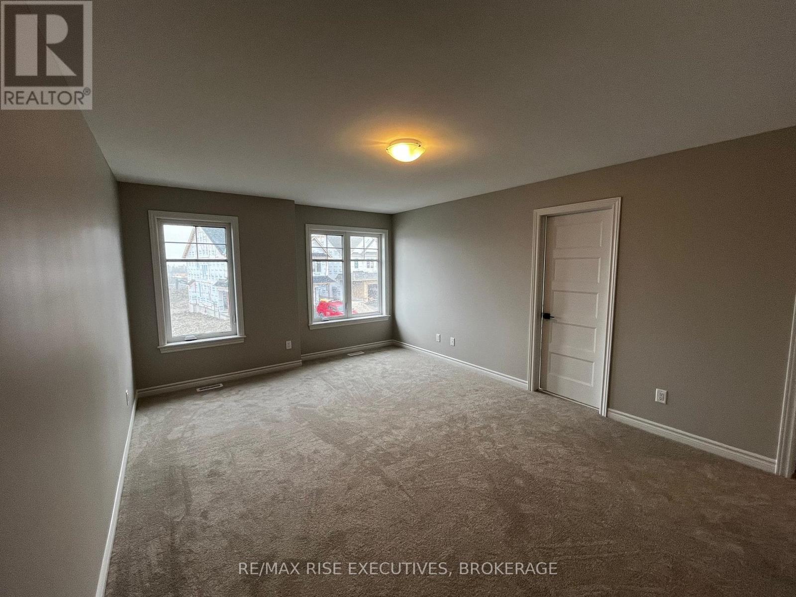 1405 Demers Avenue, Kingston (East Gardiners Rd), ON - Indoor Photo Showing Other Room