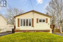 33 Second Street Mount Pearl, NL A1N 1Y7