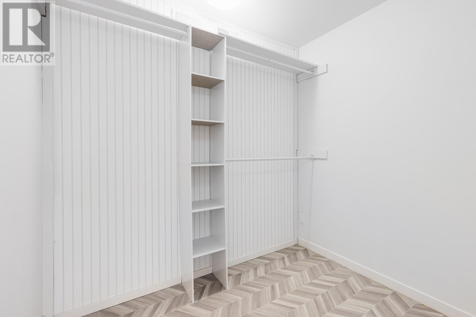 33 Second Street, Mount Pearl, NL - Indoor With Storage