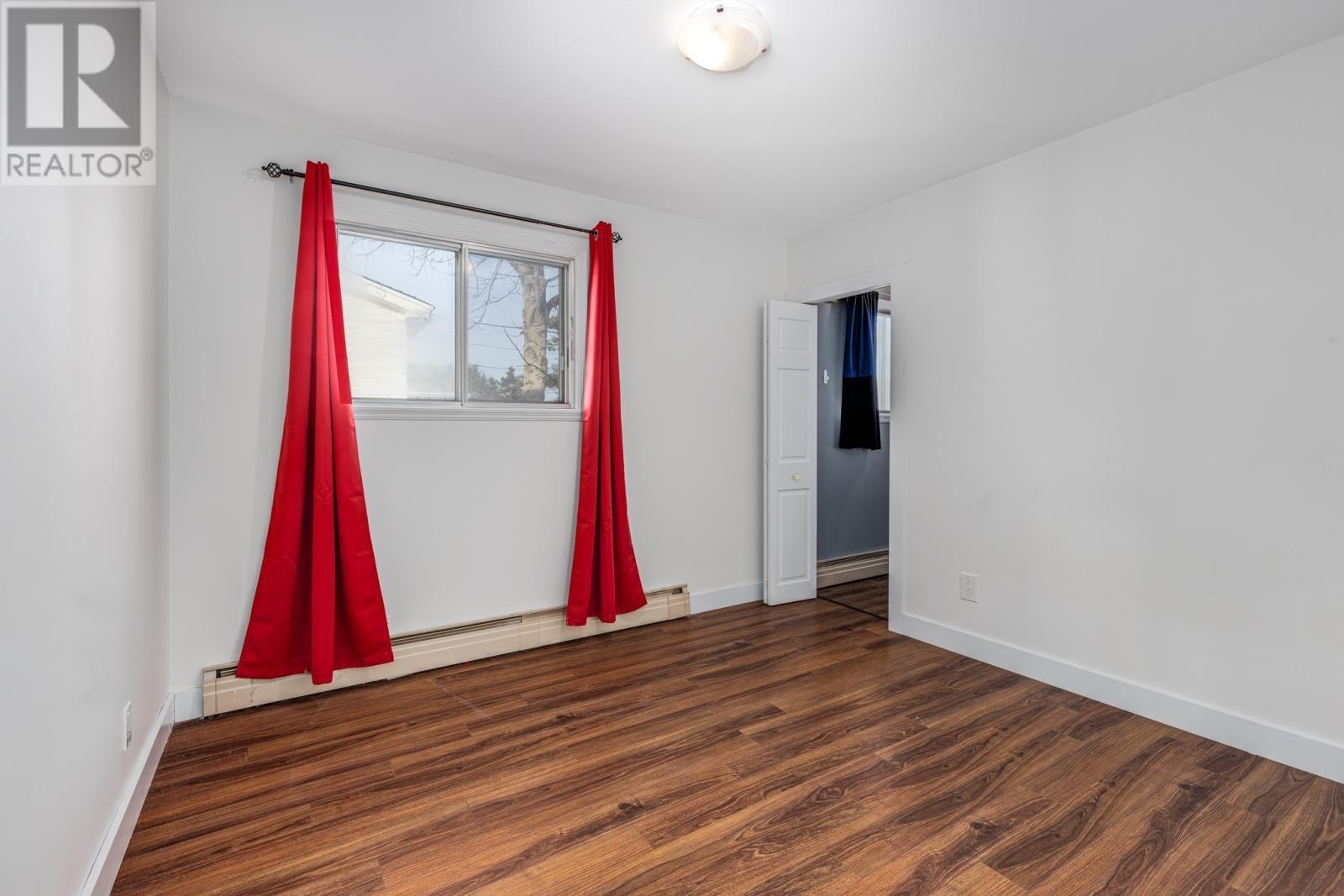 33 Second Street, Mount Pearl, NL - Indoor Photo Showing Other Room