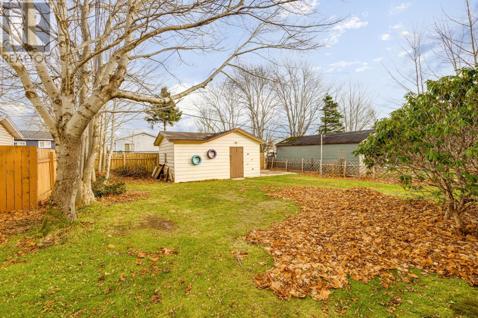 33 Second Street, Mount Pearl, NL - Outdoor