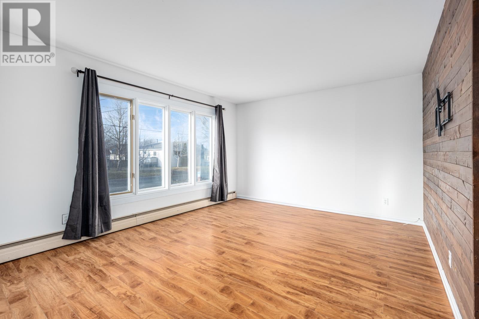 33 Second Street, Mount Pearl, NL - Indoor Photo Showing Other Room
