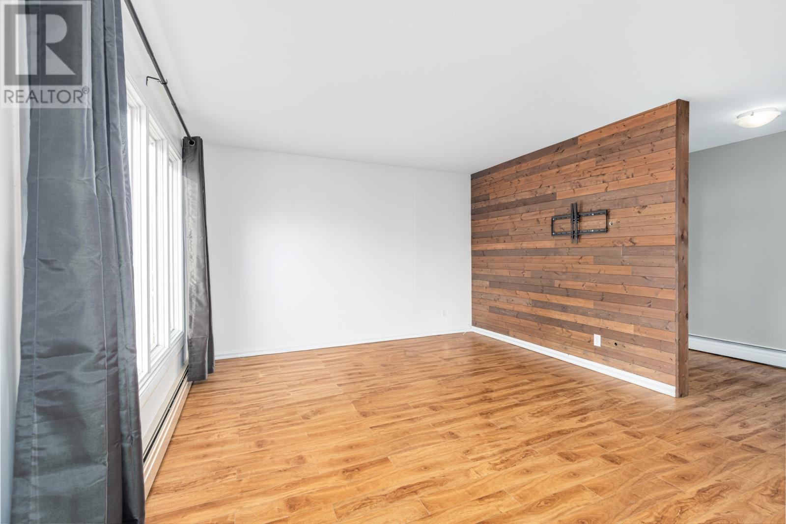 33 Second Street, Mount Pearl, NL - Indoor Photo Showing Other Room