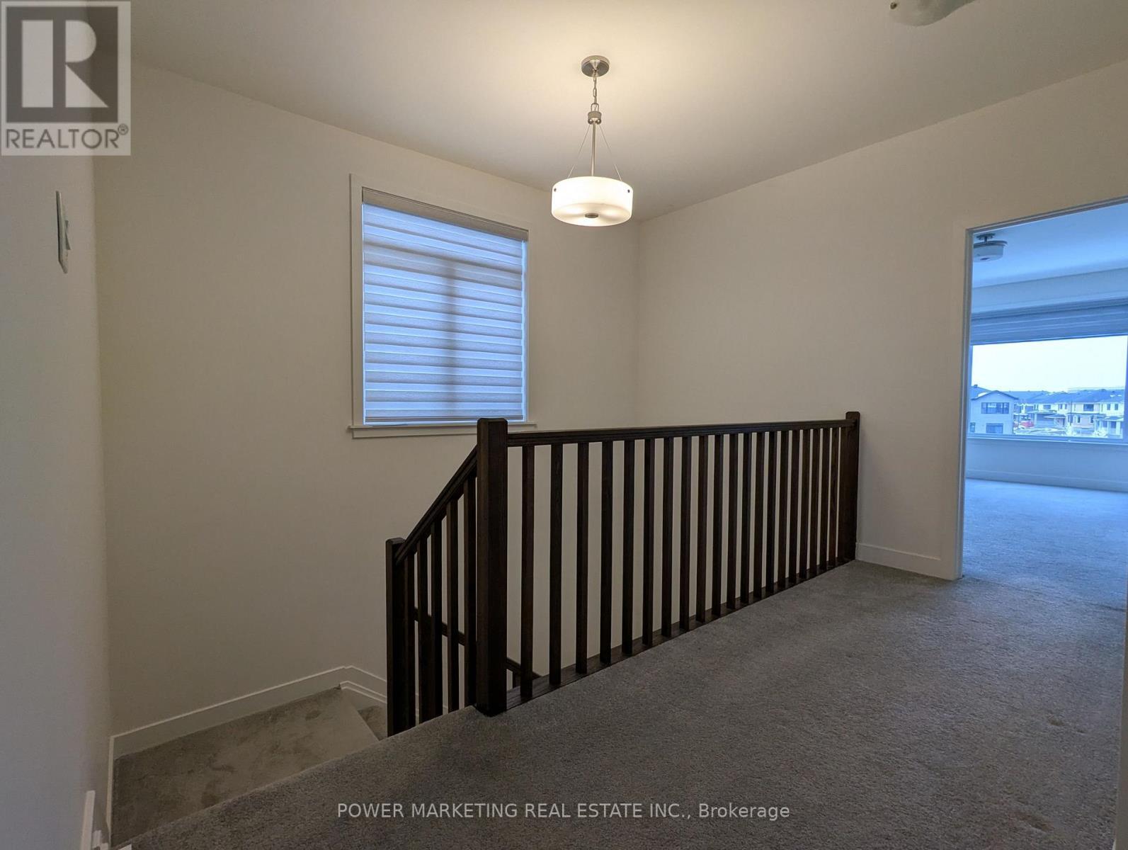 332 Monticello Avenue, Ottawa, ON - Indoor Photo Showing Other Room