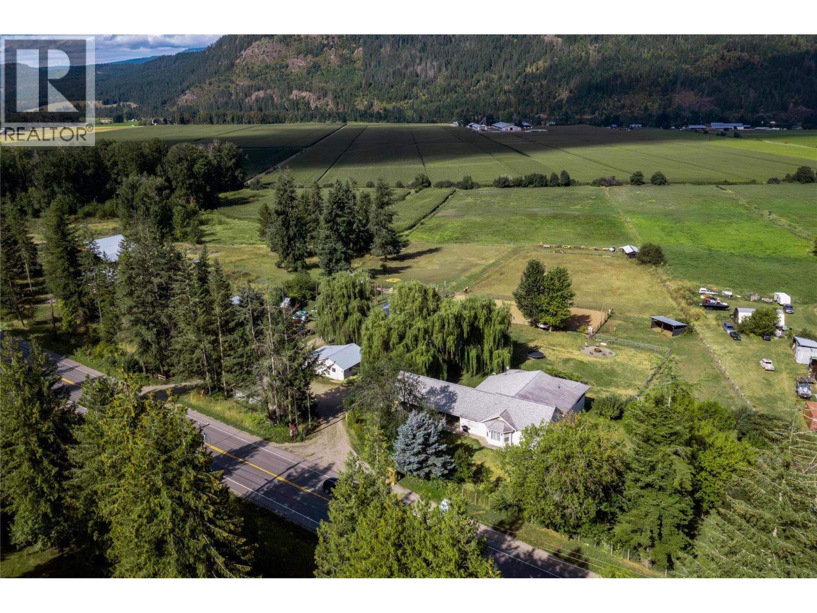 7630 97A Highway, Mara, BC