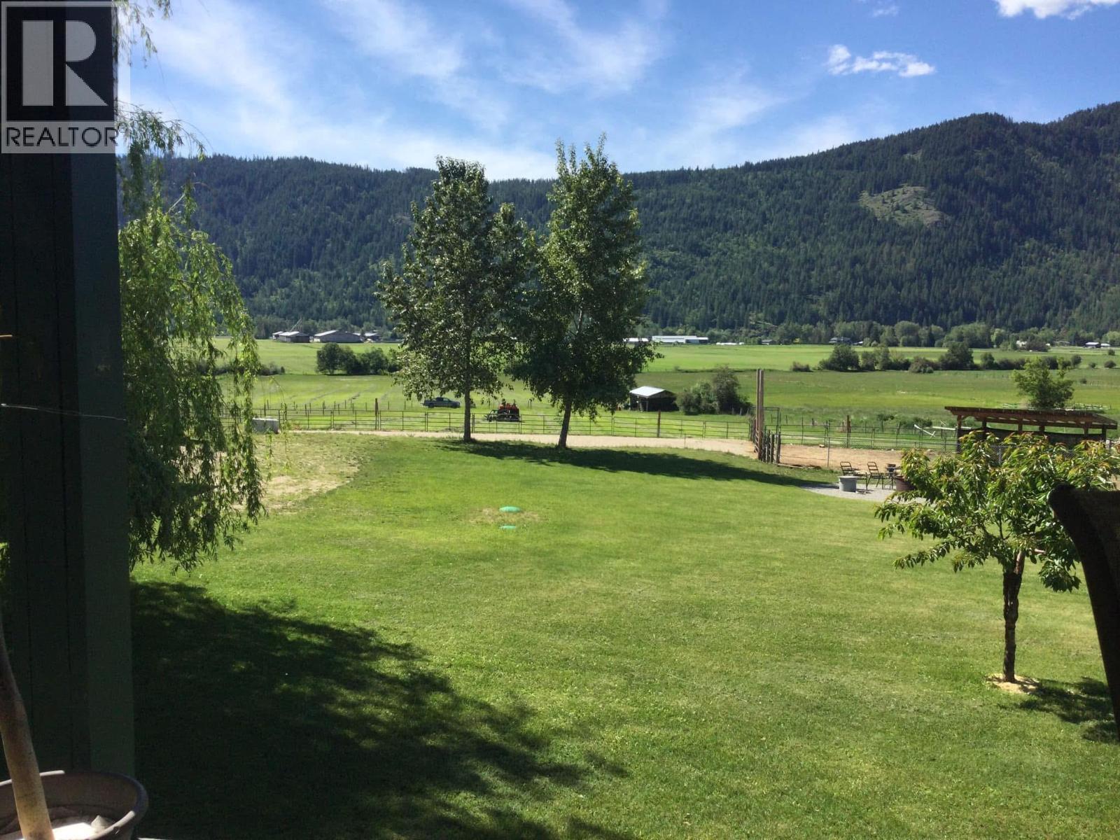 7630 97A Highway, Mara, BC
