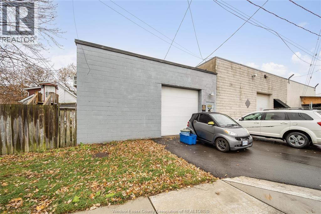 1354 St. Luke, Windsor, ON